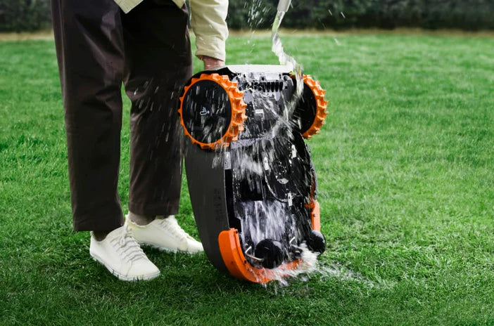 Segway Navimow H800A-VF Robotic Lawnmower