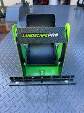 Load image into Gallery viewer, Landscape Pro ZT QuickLock
